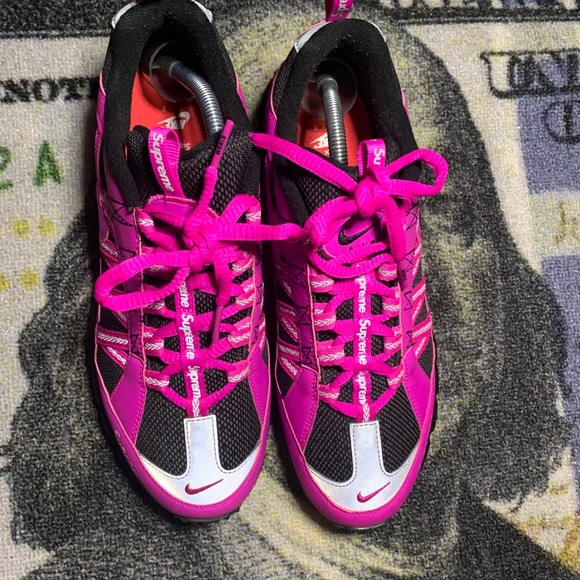Supreme Nike AirMax - Picture 3 of 8